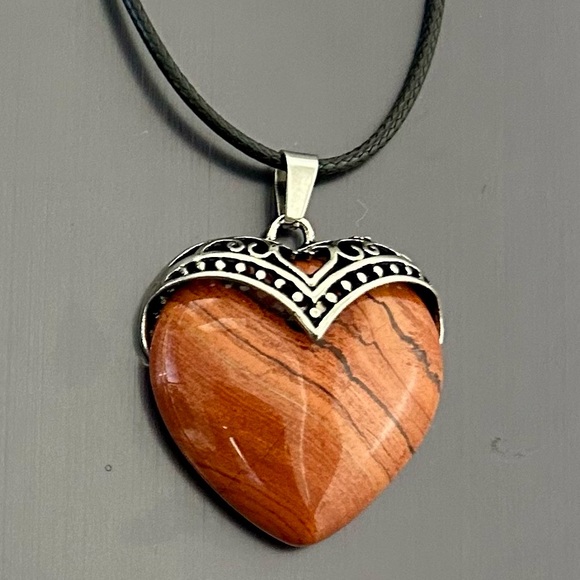 Jewelry - Red Jasper Natural Gemstone Heart Pendant Necklace Healing Gemstone